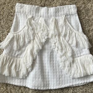 Like new Nikolia white skirt size 8/9